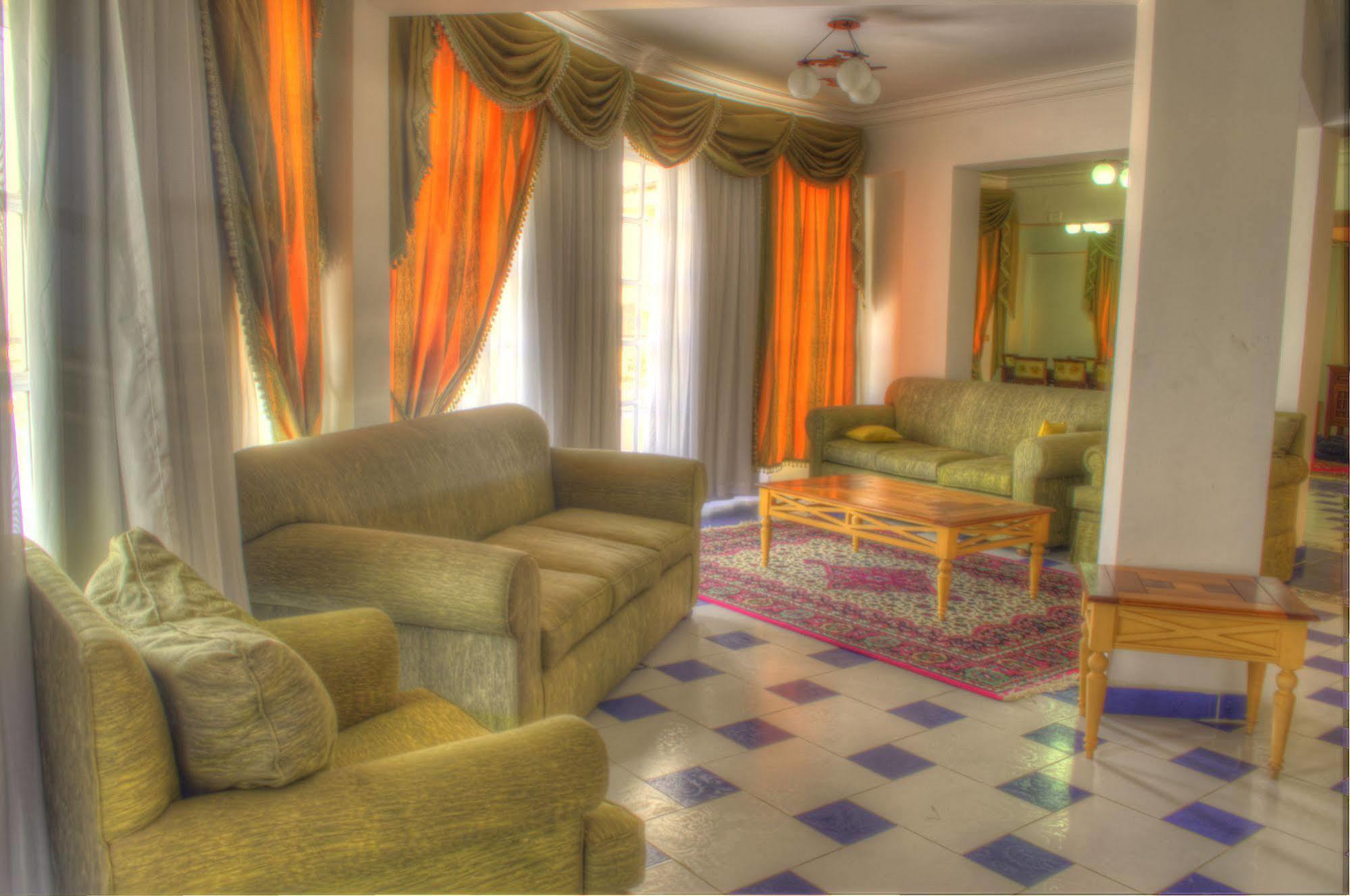 Tolip Inn Resort Fāʼid Buitenkant foto